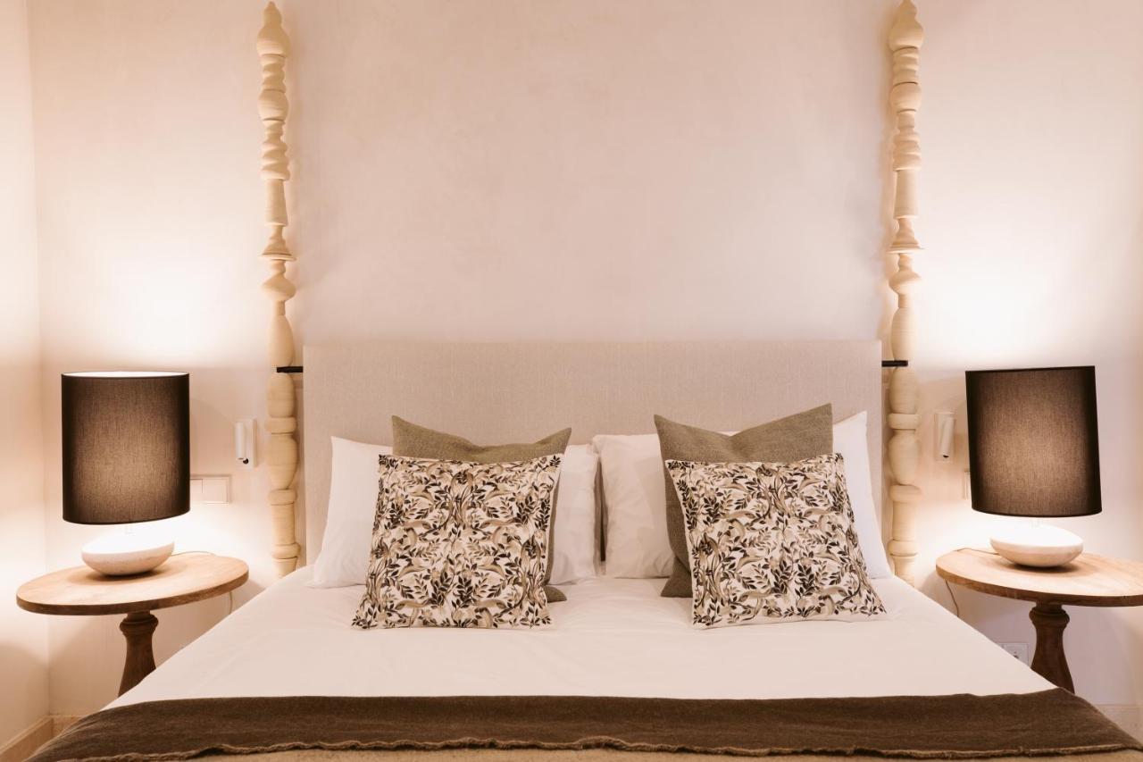 Casa Aura 2*
