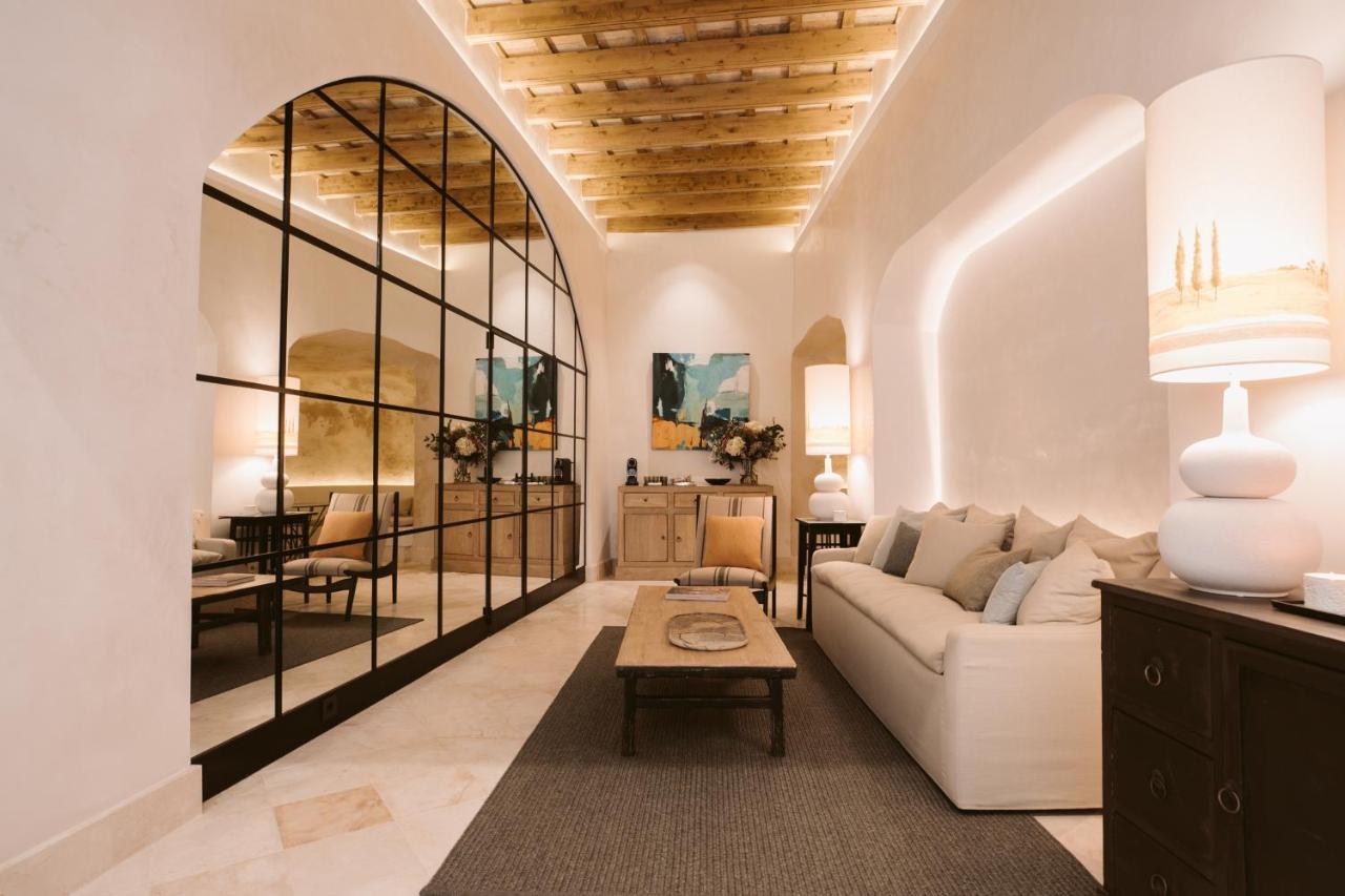 Casa Aura Hotel 2*